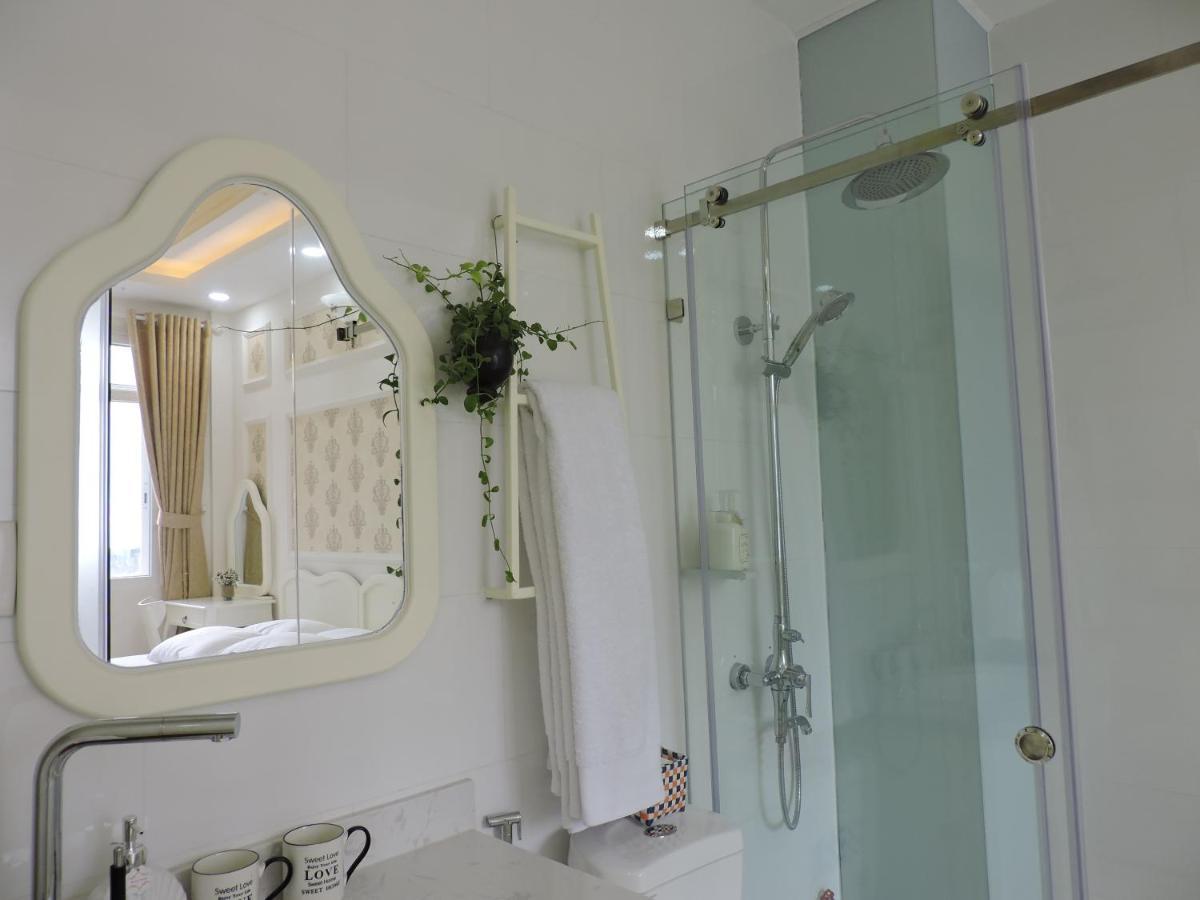 Chez Lotus Rose * Ho Chi Minh City