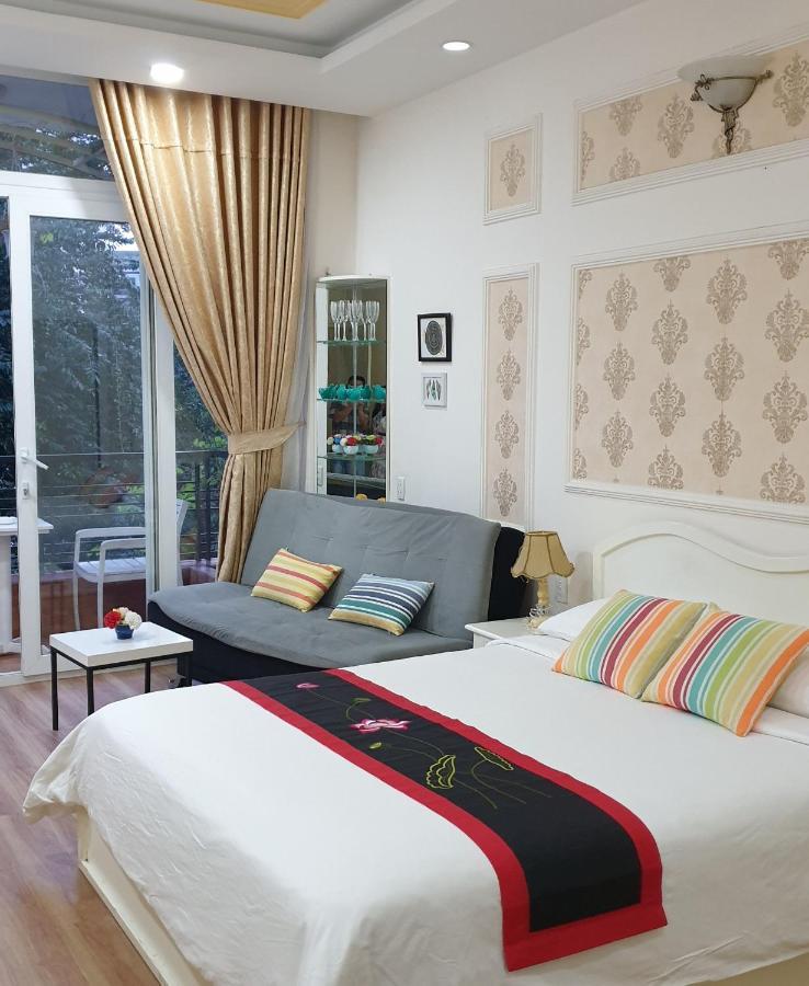 Chez Lotus Rose * Ho Chi Minh City
