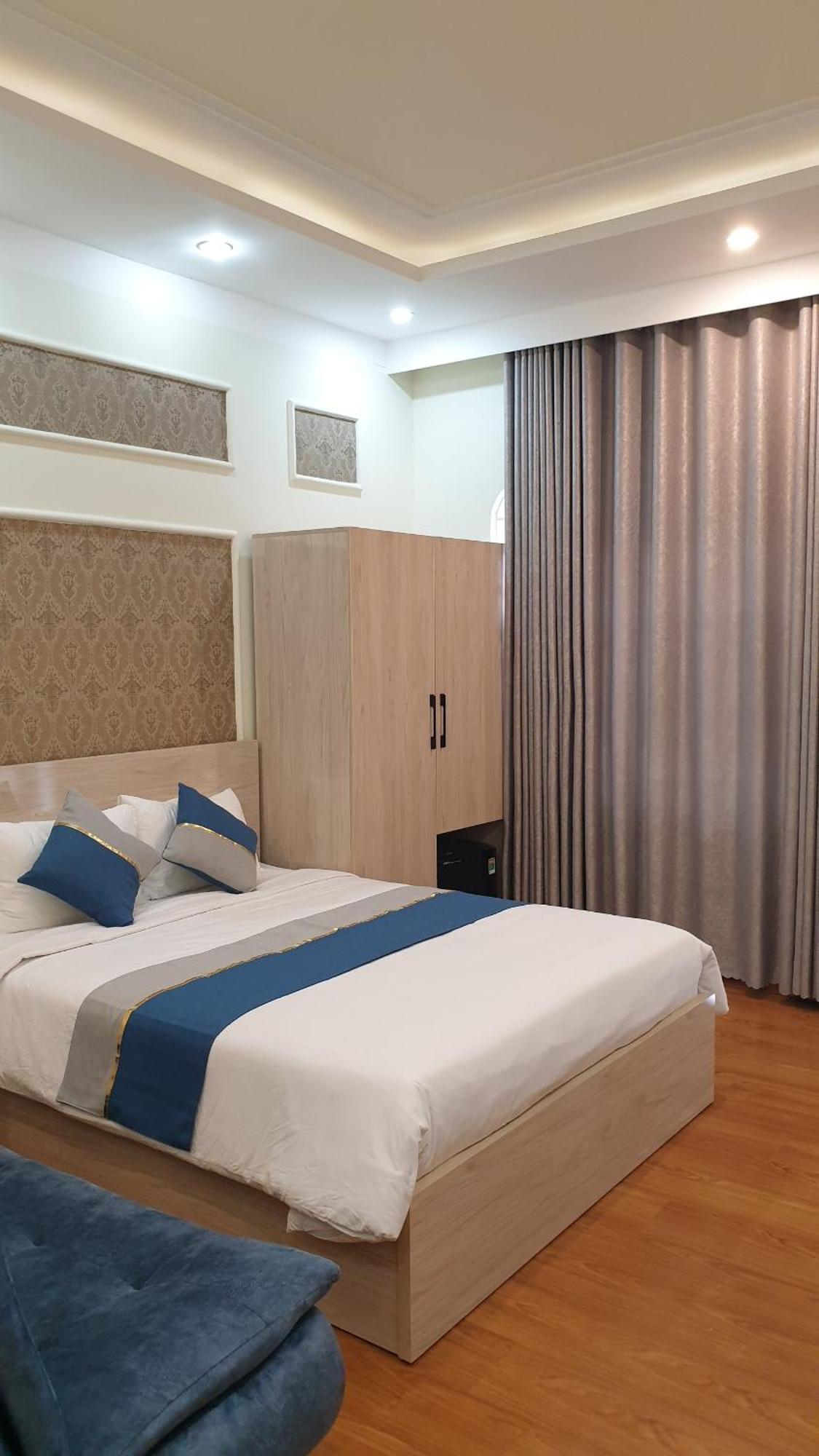 Chez Lotus Rose Hotel *
